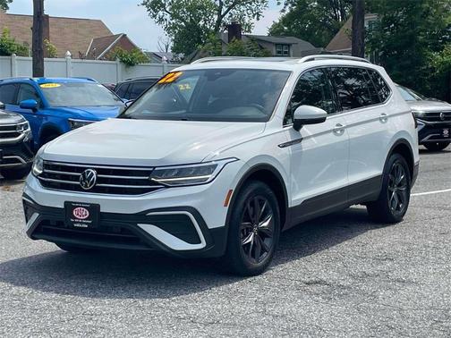 2022 Volkswagen Tiguan 2.0T SE