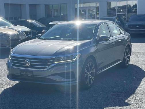 2021 Volkswagen Passat 2.0T SE