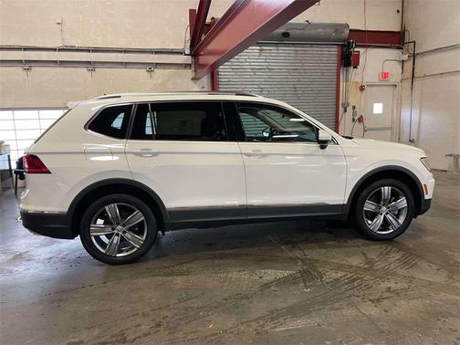 2020 Volkswagen Tiguan 2.0T SEL