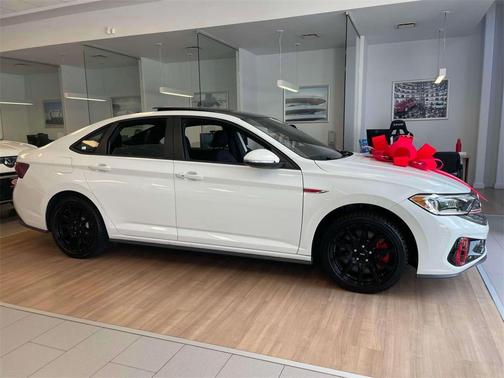 2024 Volkswagen Jetta GLI 2.0T Autobahn