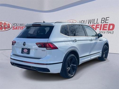 2024 Volkswagen Tiguan 2.0T SE R-Line Black
