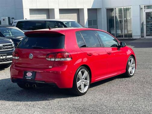 2013 Volkswagen Golf R 4-Door