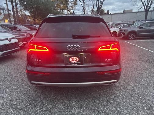 2018 Audi Q5 2.0T Tech Premium