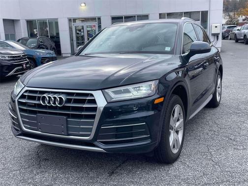 2018 Audi Q5 2.0T Tech Premium