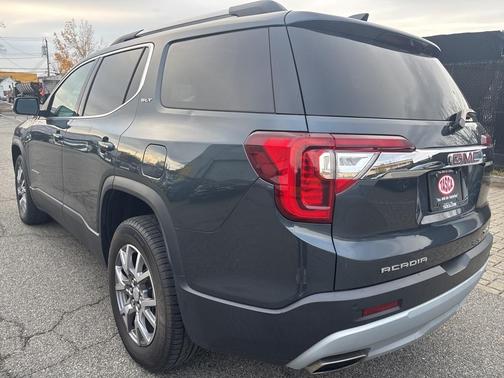 2020 GMC Acadia SLT