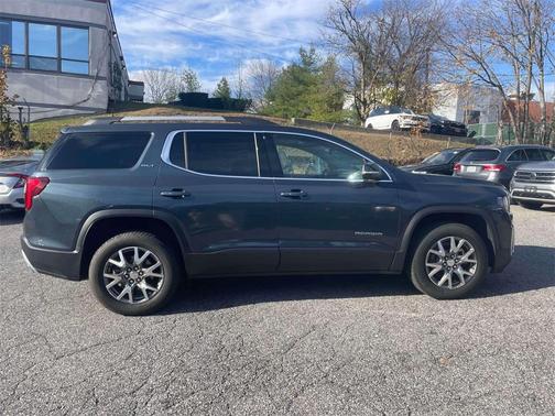 2020 GMC Acadia SLT