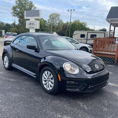 2018 Volkswagen Beetle 2.0T S