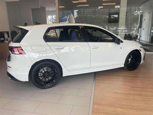 2025 Volkswagen Golf R 2.0T Black Edition