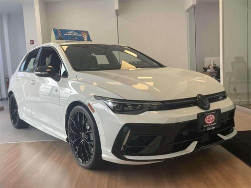 2025 Volkswagen Golf R 2.0T Black Edition