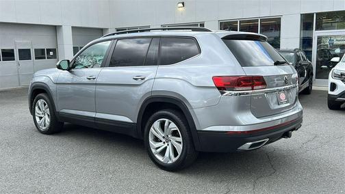 Pyrite Silver Metallic 2022 Volkswagen Atlas 3.6L SE w/Technology
