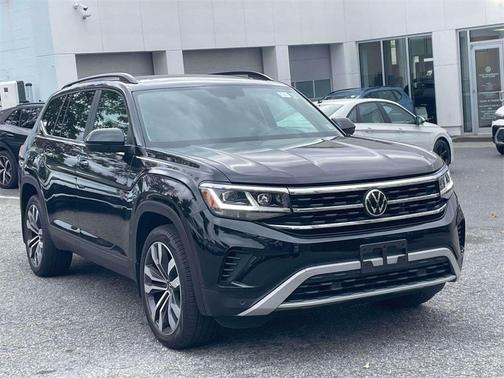 2022 Volkswagen Atlas 3.6L SE w/Technology