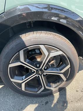 2025 Kia Niro Plug-In Hybrid SX Touring