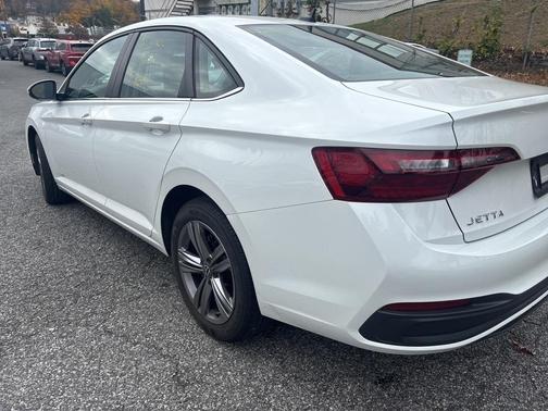 2022 Volkswagen Jetta 1.5T SE