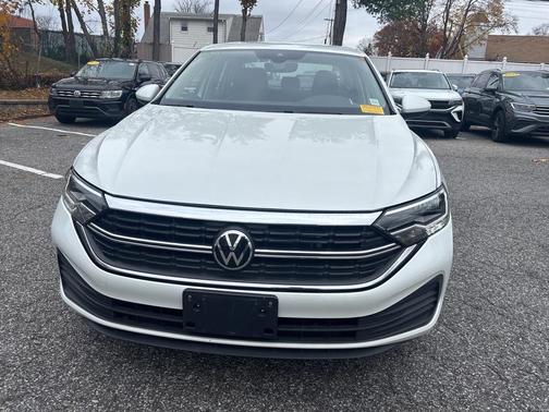 2022 Volkswagen Jetta 1.5T SE