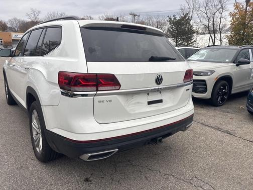 2022 Volkswagen Atlas 3.6L SE w/Technology