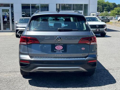 Platinum Gray Metallic 2023 Volkswagen Taos 1.5T S