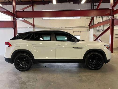 2020 Volkswagen Atlas Cross Sport 3.6L V6 SE w/Technology
