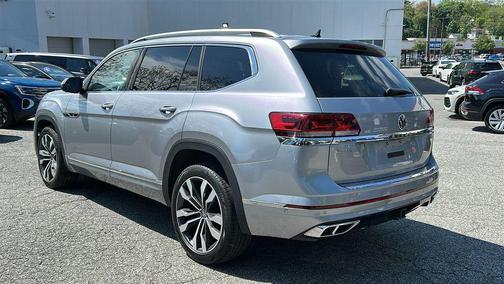 Pyrite Silver Metallic 2023 Volkswagen Atlas 3.6L SEL Premium R-Line
