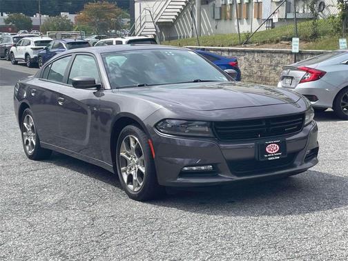 2016 Dodge Charger SXT