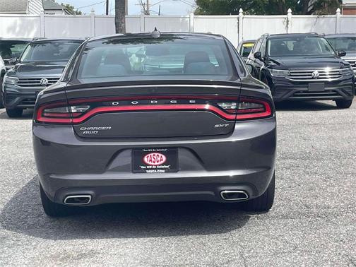 2016 Dodge Charger SXT