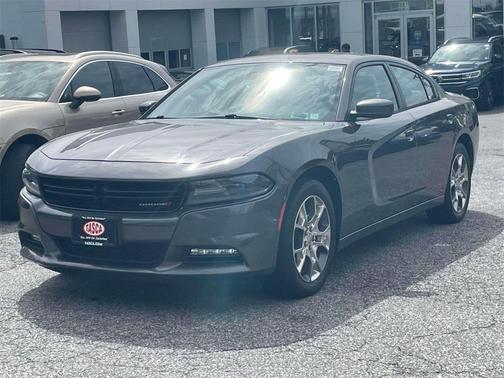 2016 Dodge Charger SXT