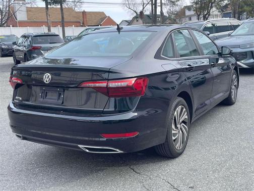 2021 Volkswagen Jetta 1.4T SEL Premium