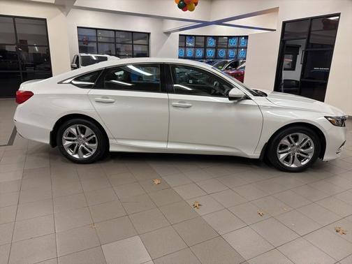 2019 Honda Accord 