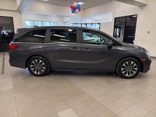 2023 Honda Odyssey 