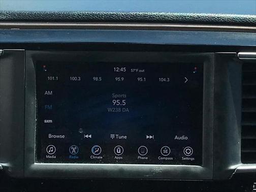 2020 Chrysler Voyager LXI