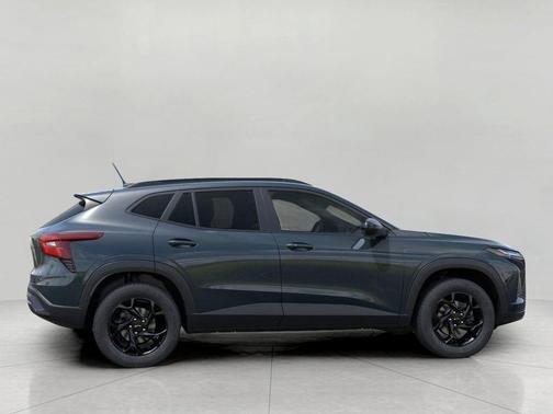 Cypress Gray 2026 Chevrolet Trax LT