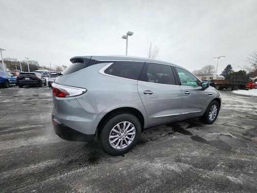 2023 Buick Enclave Essence AWD