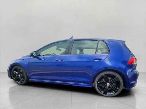 2016 Volkswagen Golf R 4-Door