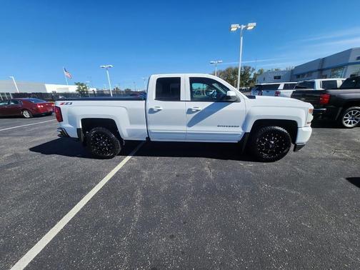 2018 Chevrolet Silverado 1500 2LT