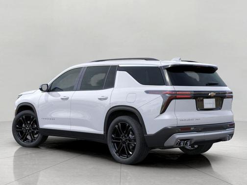 Summit White 2026 Chevrolet Traverse LT