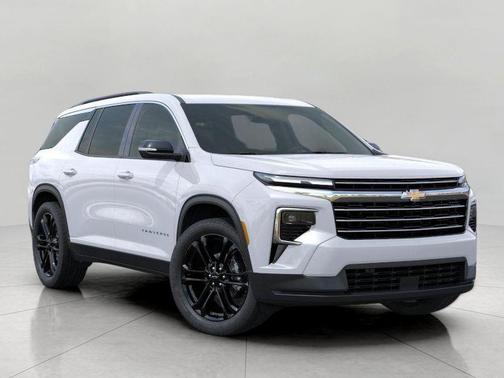Summit White 2026 Chevrolet Traverse LT