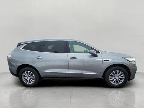 2023 Buick Enclave Essence AWD