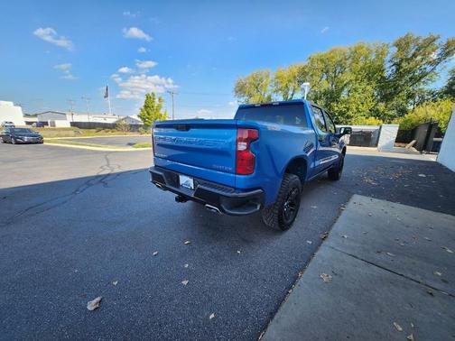 2024 Chevrolet Silverado 1500 Custom Trail Boss
