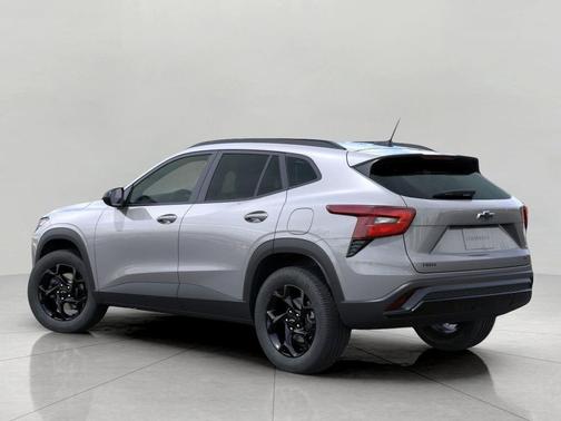 Sterling Gray Metallic 2026 Chevrolet Trax LT
