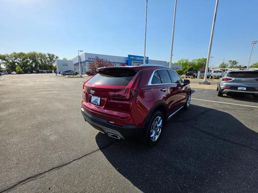 Infrared Tintcoat 2021 Cadillac XT4 Premium Luxury