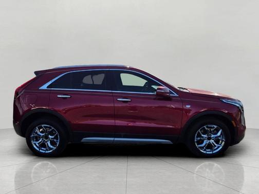 Infrared Tintcoat 2021 Cadillac XT4 Premium Luxury