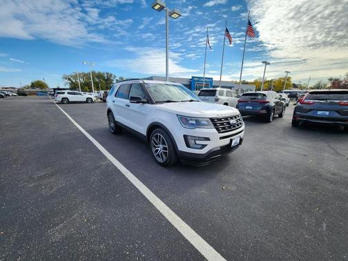 2016 Ford Explorer Sport