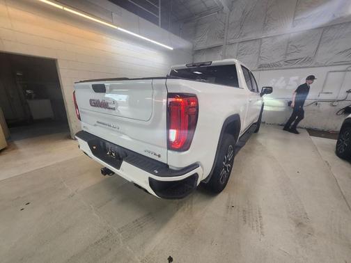 2020 GMC Sierra 1500 AT4