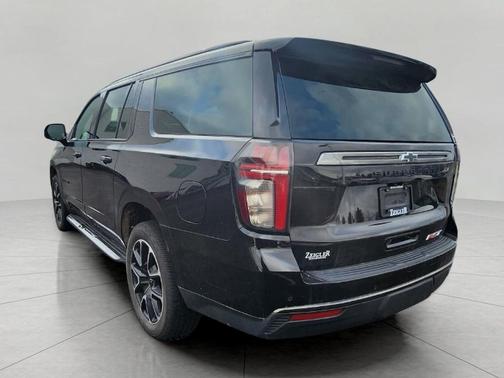 2021 Chevrolet Suburban RST