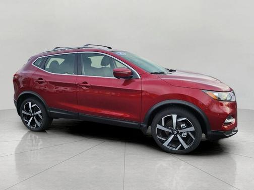 2021 Nissan Rogue Sport SL