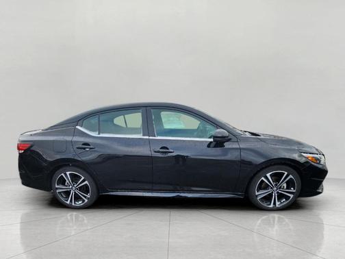 2020 Nissan Sentra SR