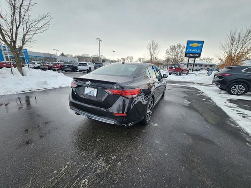 2020 Nissan Sentra SR