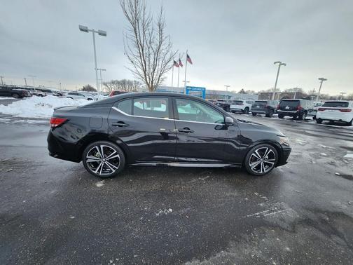 2020 Nissan Sentra SR