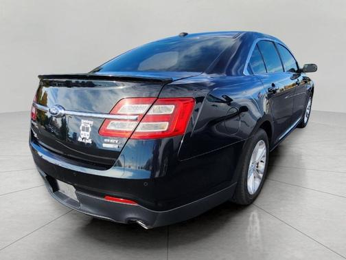 2014 Ford Taurus SEL