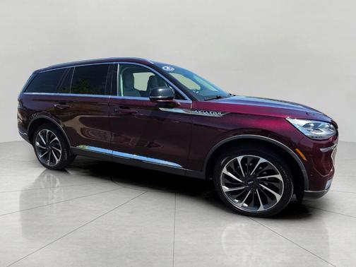 BURGUNDY VELVET MET TINTED CC 2020 Lincoln Aviator Reserve AWD