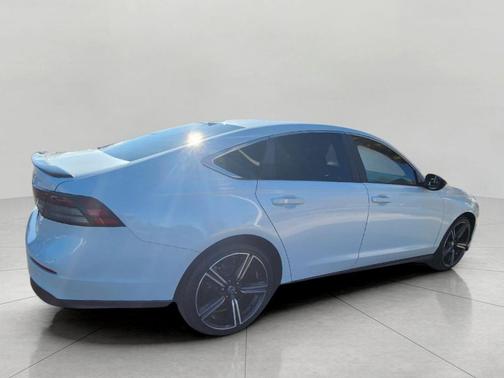 2023 Honda Accord Hybrid Base